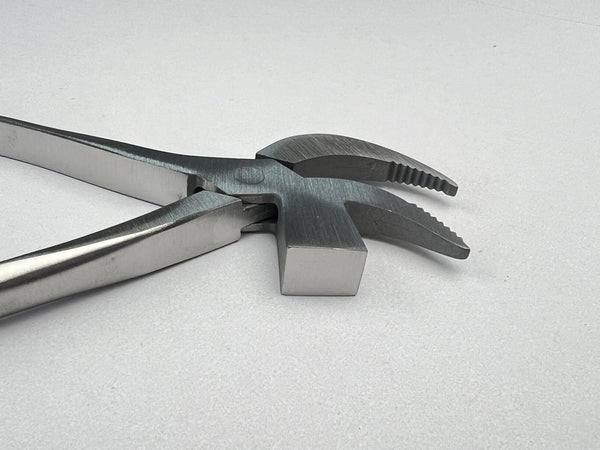 Lasting Pincer for Shoemaking