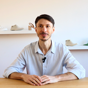 Shoemaking course instructor Justin from VALEVRO teaching footwear making step by step
