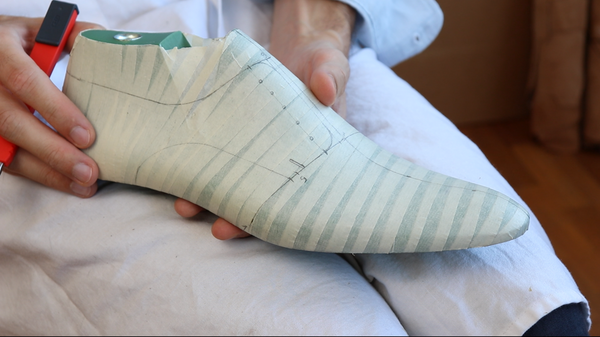 Derby-Schuh – Videokurs zur Schnittmustererstellung und Schuhherstellung