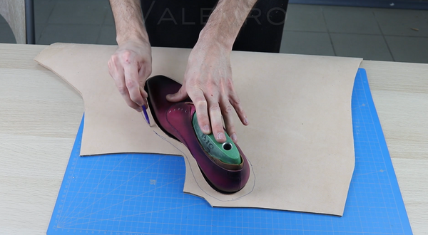 Dyed Oxford – Shoemaking Video Course