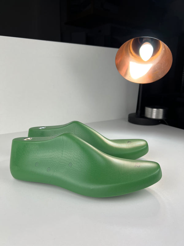 SHOE LAST MEN