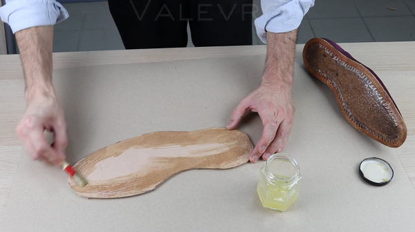 Dyed Oxford – Shoemaking Video Course